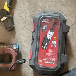 12 Volt Rechargeable Cordless Ratchet 3/8 In Drive
