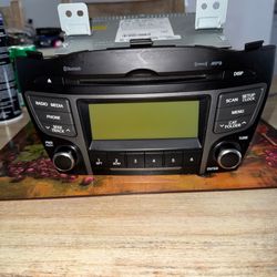 Hyundai Tucson radio