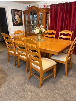 Dinning room set