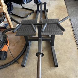 T-bar Row Machine