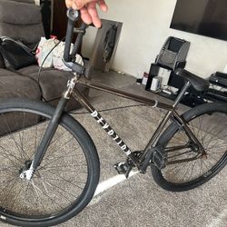Cult DEVOTION cruiser Bike 29