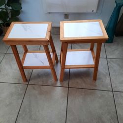 2 Small Tables 