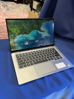 Dell Latitude 7400 2-in-1 14-inch laptop - Core i5-8265U - 8 GB Ram - SSD 256 GB.  Touchscreen