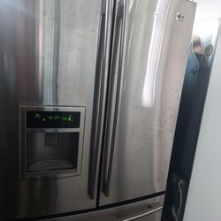 Lg French Style Refeig.