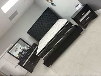 New Bedroom set 4pcs black