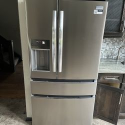 2023 Frigidaire Stainless Steal Fridge