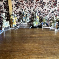 8 19Th Century Shekwan Kilns Chinese Pottery On Lucite Base