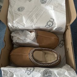Women Uggs 