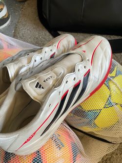 Adidas copa pure 4 turf shoes lightly worn Size 9.5