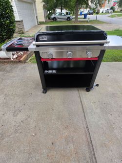 30" weber griddle (new)