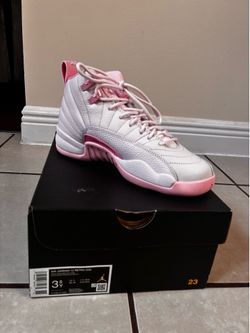 Jordan12 baby pink