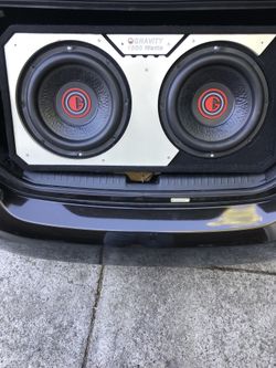 12” gravity subs with amp 1600 Watts