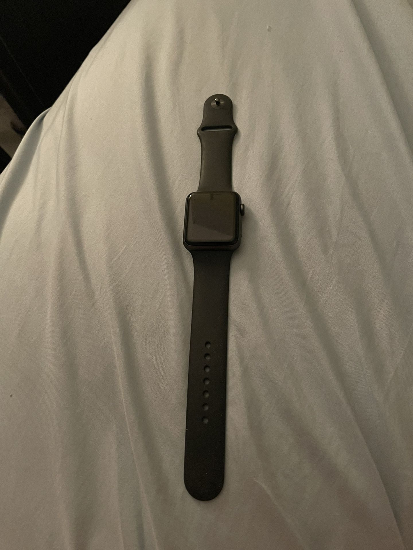 Apple Watch Series 3 Hardly Used