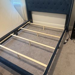 Blue Queen size frame