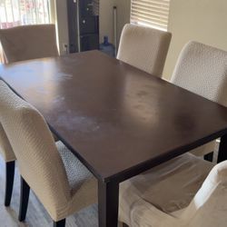Kitchen Table And 6 Chairs With Chair Covers