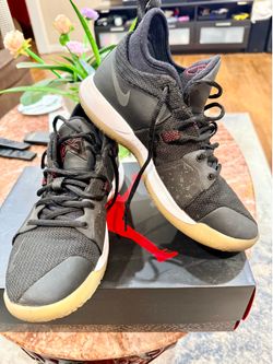 Nike PG  size 6