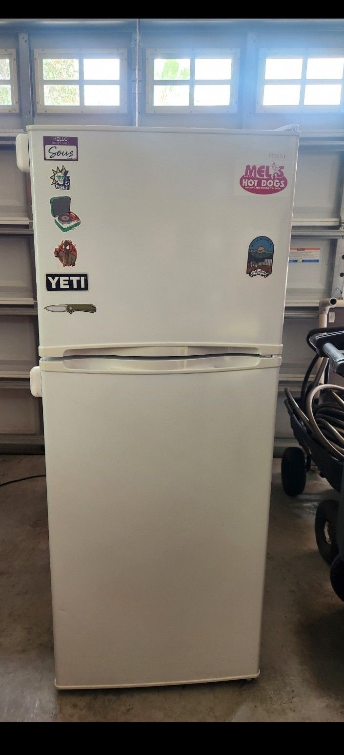 Refrigerator