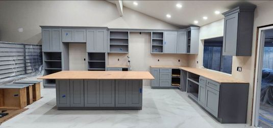 Kitchen cabinets and countertops