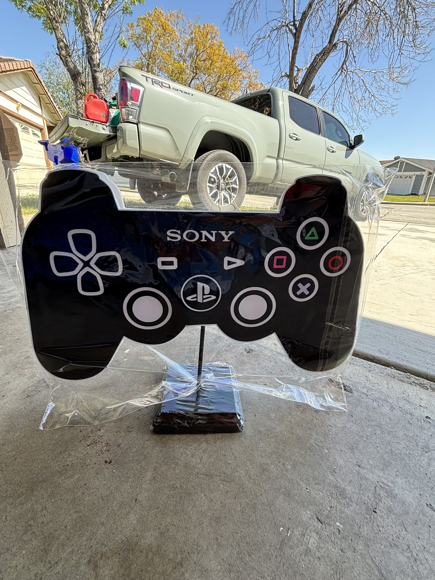 Playstation Centerpieces