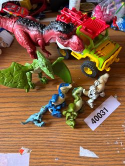 Imaginext JURASSIC PARK dinosaur and jeep playset 7 pcs. 40031