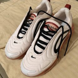 Nike Air Max Women’s Sneaker Size 10
