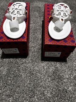 White Flat Thong Sandals with Logo Hardware