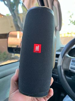 JBL Portable Bluetooth Speaker
