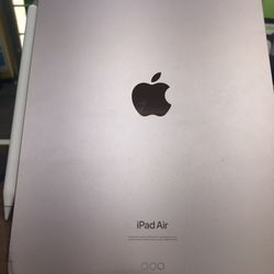 Ipad Air 5th Gen With Apple Pen Good Condition 