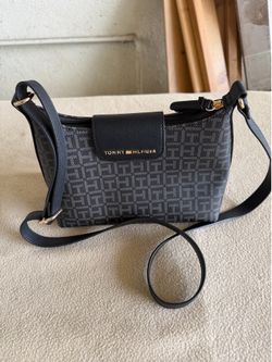 Tommy Hilfiger Crossbody purse