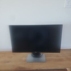 Dell 27" LCD Monitor