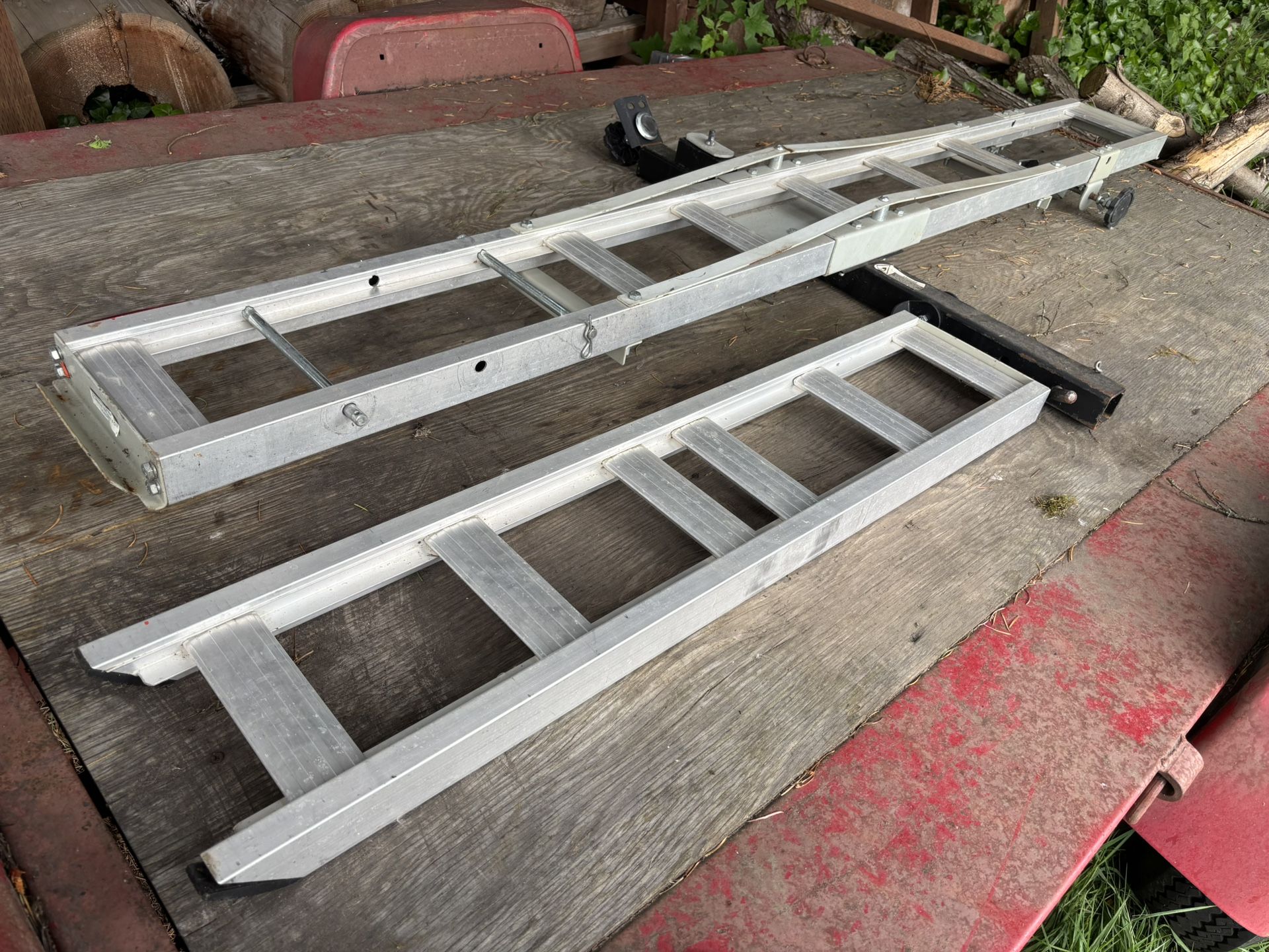 Dirt bike Hitch Carrier