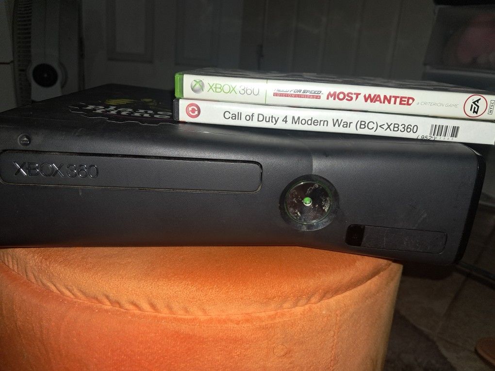 XBOX 360 BLACK Used