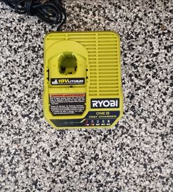 Charger ryobi