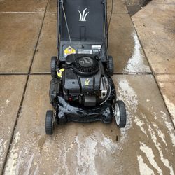 Yard Machine 21” Gas Mower With Bag (not Running)
