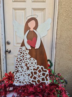 Xmas Angel 😇 Porch Sitter