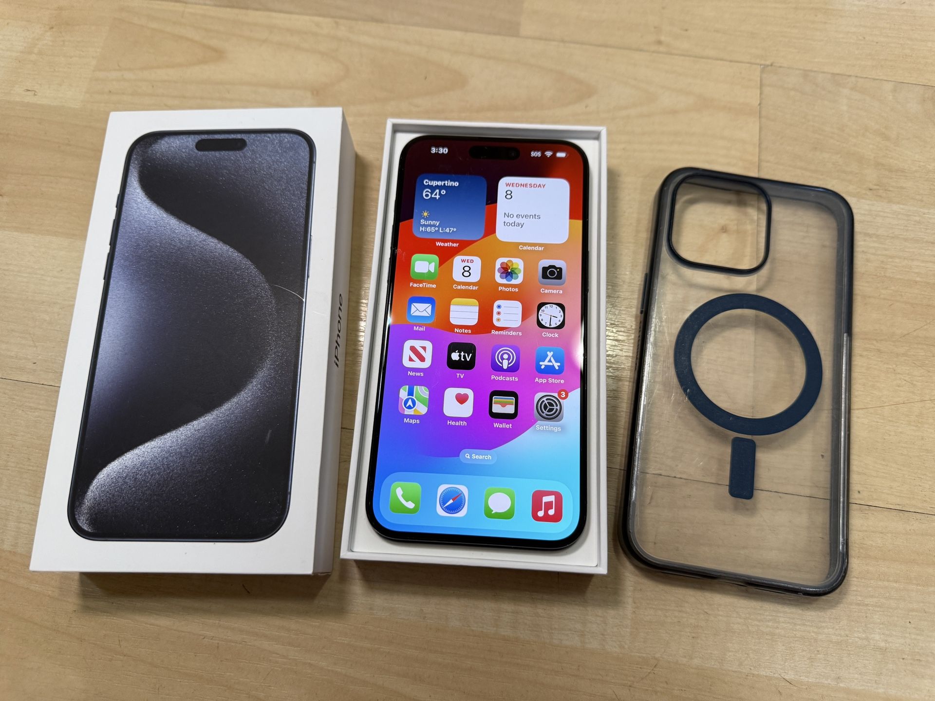 Apple iPhone 15 Pro Max 1TB Blue Titanium Unlocked