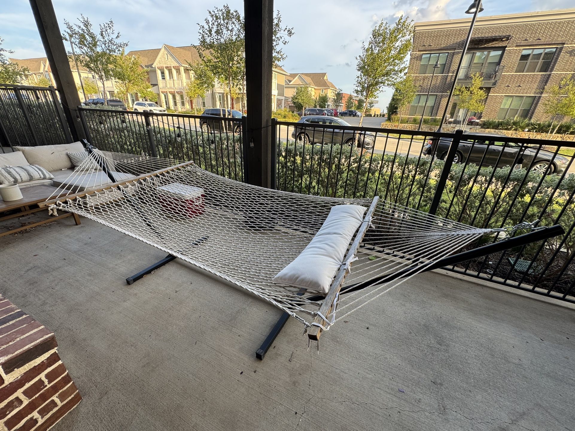 12 ft. 2-Person Cotton Rope 2-Person Hammock Bed with Stand, Beige