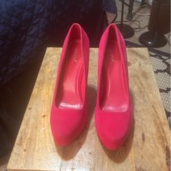 Quiped Hot Pink Stiletto Suede Heels 