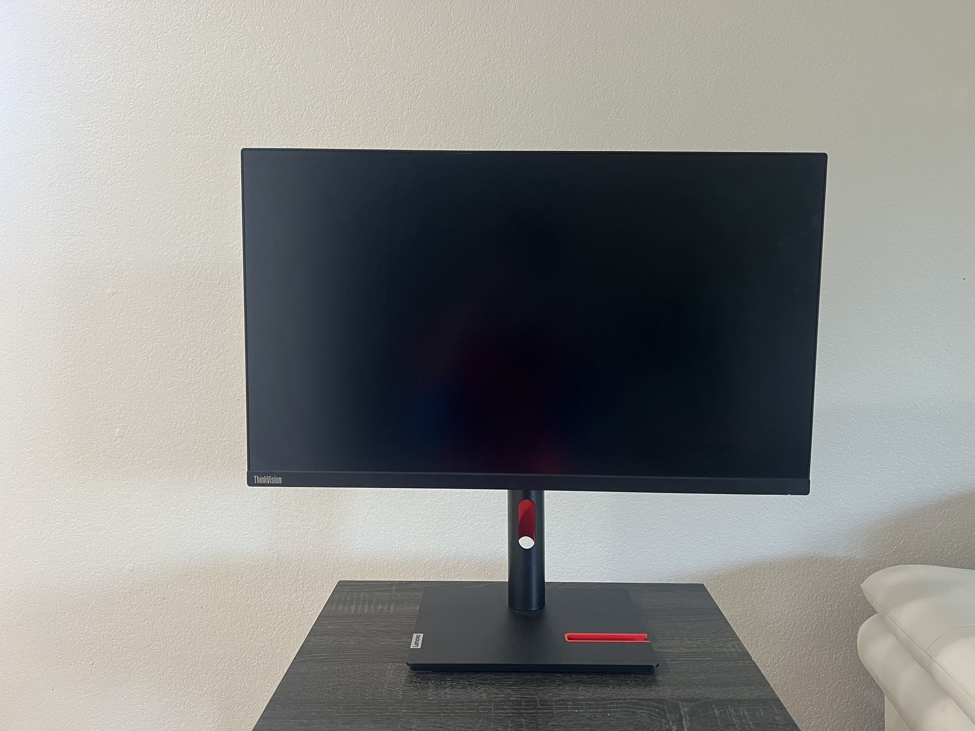 Full HD LED Lenovo Monitor 24”