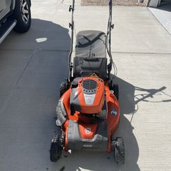 Husqvarna AWD Lawnmower 190cc 22 Inch Blades