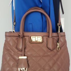 Michael Kors Leather Bag 