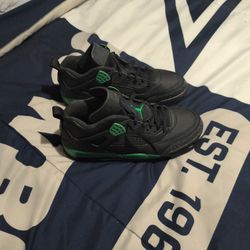 Jordan 4s Never Been Worn Brand New Size 13