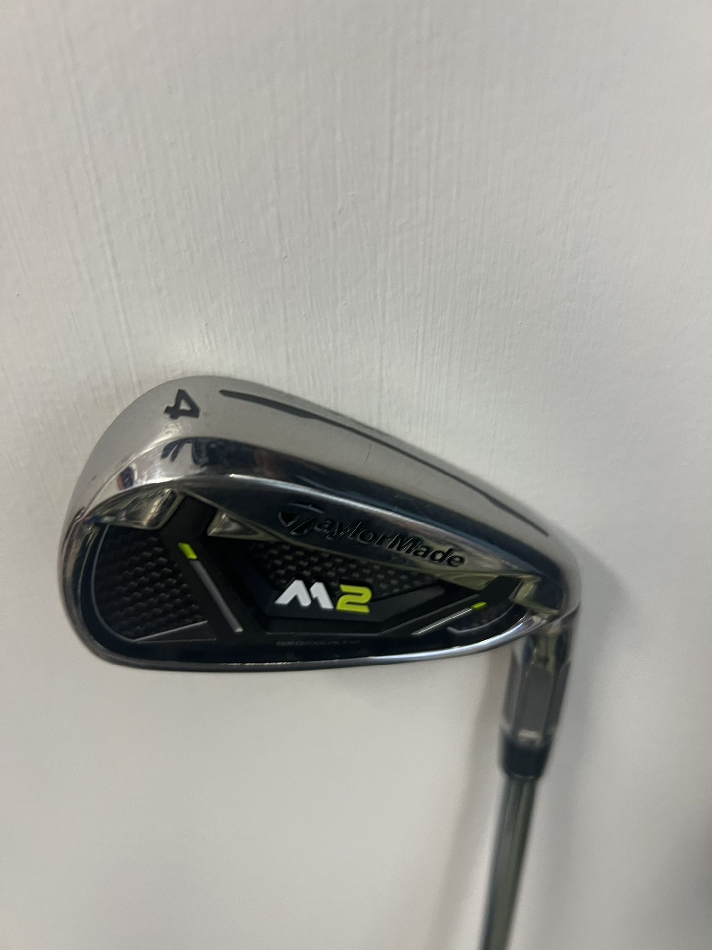 2017 TaylorMade Right-Handed M2 4 Iron Stiff Flex REAX Steel
