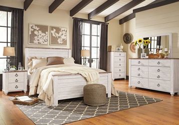 Beautiful six piece bedroom suite set