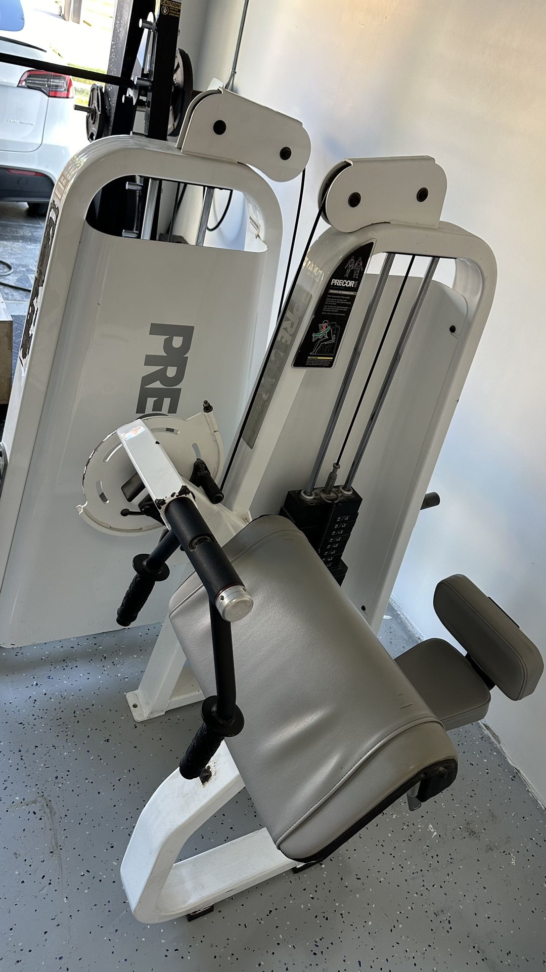 Precor Bicep And Tricep Commercial Gym