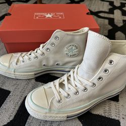 Converse Men Size 7