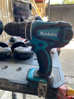 Makita hammer drill 18v