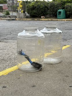 One left Big Mouth Bubbler Glass Containers W/one Maybe Two Lids 6.5 Gallons