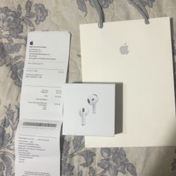 AirPod 4s Noise Cancellation