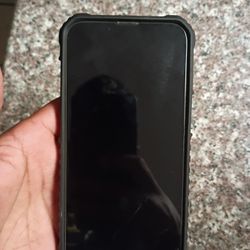 iPhone 16e Pin Locked